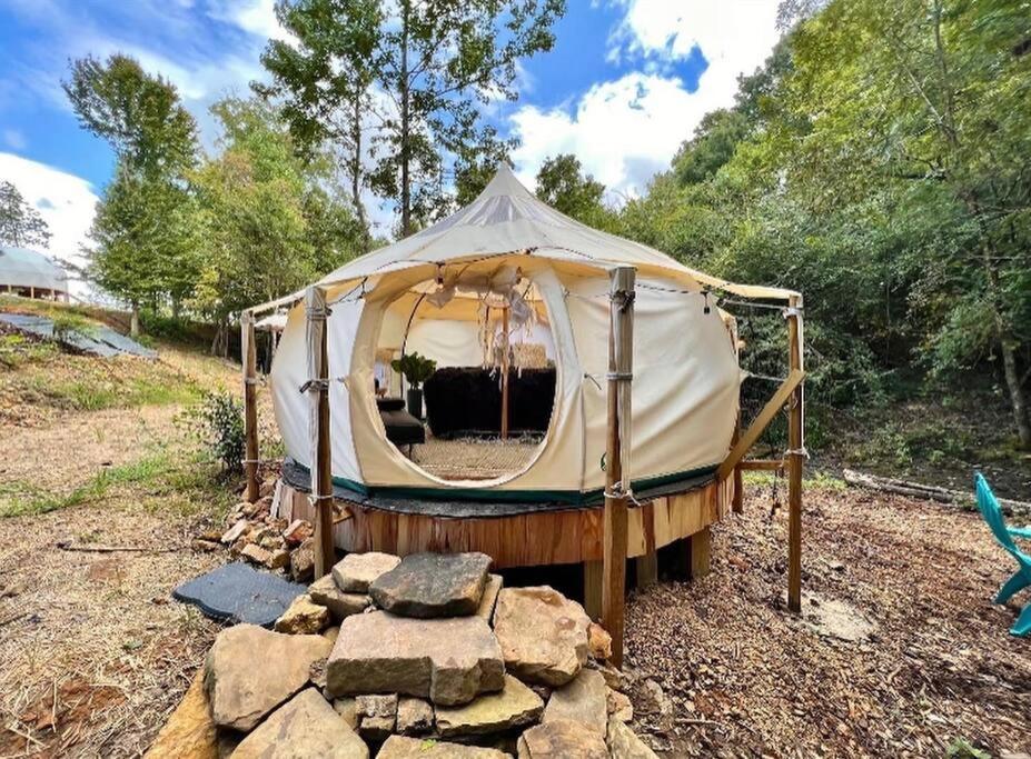 The Pisces-A Stargazing, Luxury Glamping Tent Rogersville エクステリア 写真