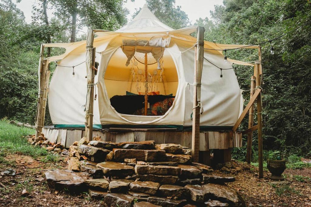 The Pisces-A Stargazing, Luxury Glamping Tent Rogersville エクステリア 写真