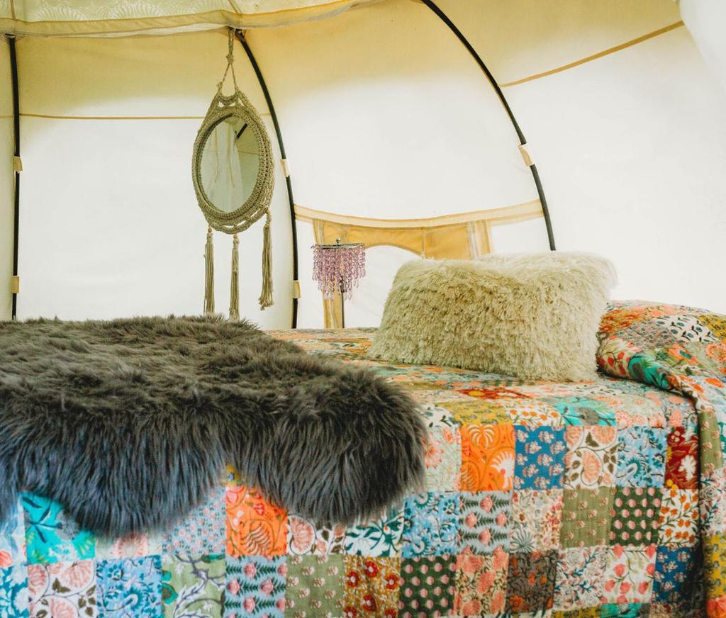 The Pisces-A Stargazing, Luxury Glamping Tent Rogersville エクステリア 写真